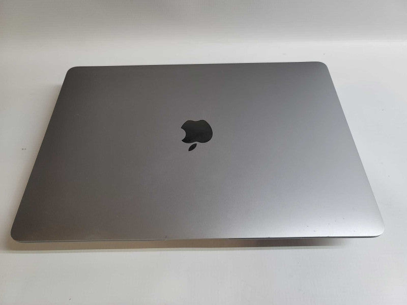 MacBook Air 2019 13\\" i5-8210Y, 8GB DDR3, 120GB SSD **keyboard wear