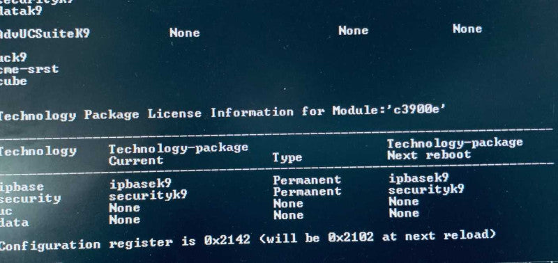 Cisco CISCO3925E-SEC/K9 3925E Security License w/ C3900-SPE200/K9 Router Q