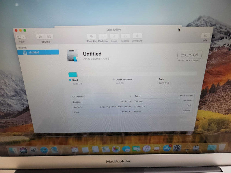 MacBook Air 2015 13\\" i7-5650U, 8GB DDR3, 250GB SSD