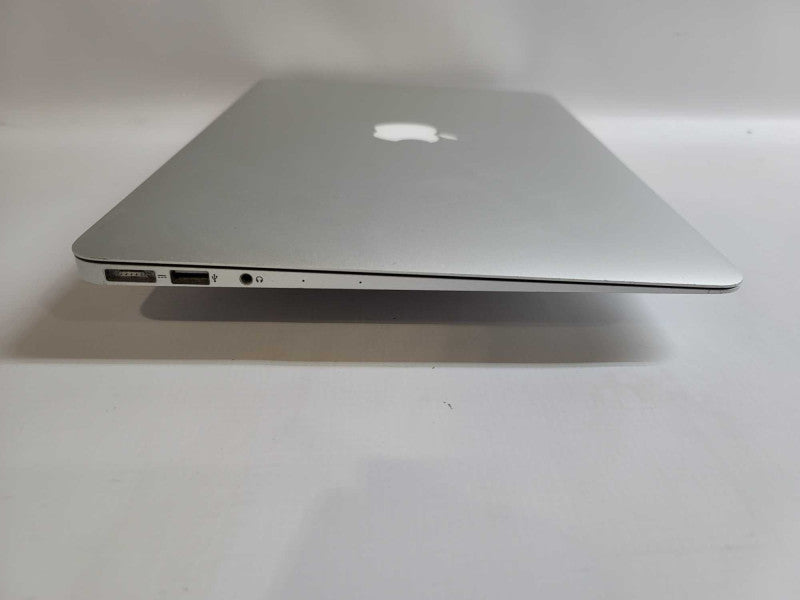 MacBook Air 2017 13\\" i5-5350U, 8GB DDR3, 120GB SSD