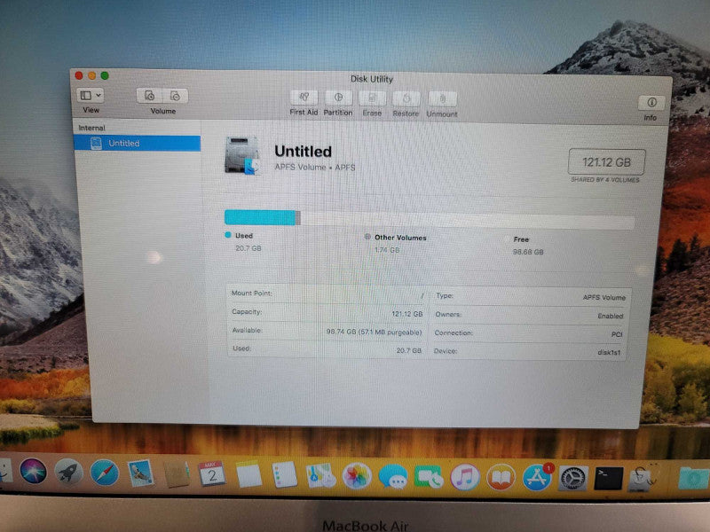 MacBook Air 2015 13\\" i5-5250U, 8GB DDR3, 121GB SSD Q