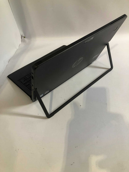 HP Pro X2 612 G2 Intel i5-7Y54 @ 1.20GHz / 8GB Ram / 180GB m.2