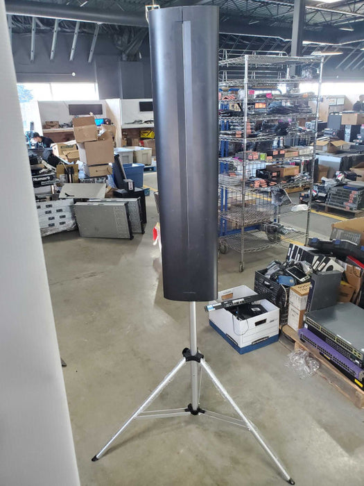 Accolade Duet ELPSC80 Projector Screen and Tripod |
