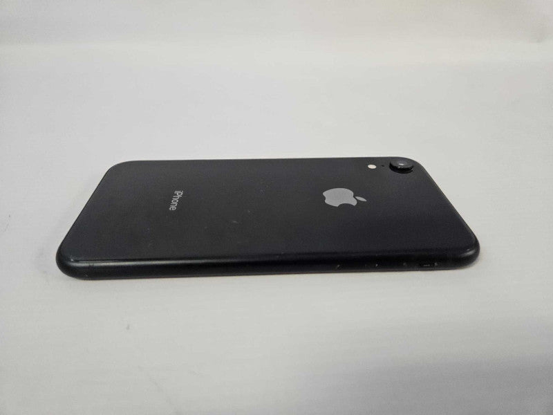 Apple iPhone XR 64 GB Unlocked **READ** )