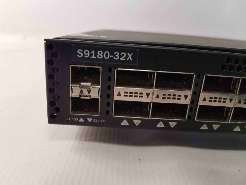 S9180-32X 32 Ã 100GE QSFP28 & 2 Ã 10GE SFP+ Ports Switch - READ Q#