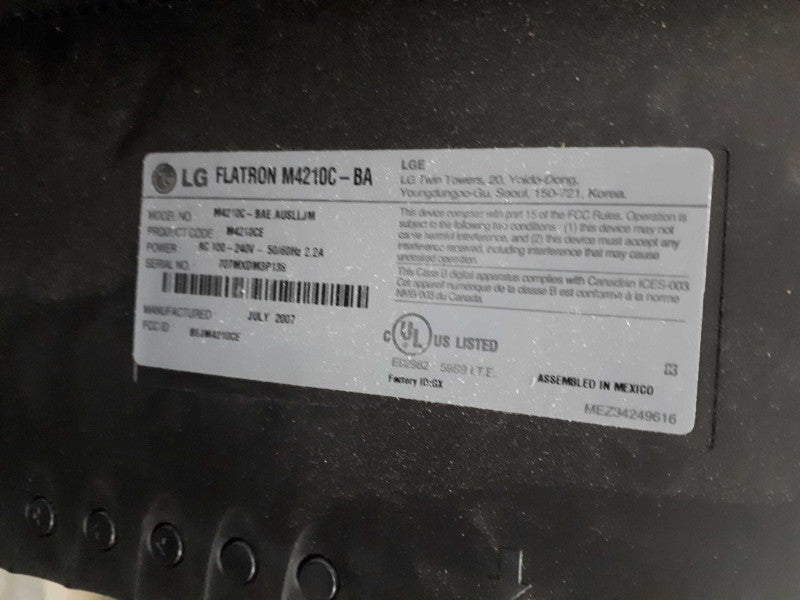 LG Flatron 42\\" TV M4210C- BA &
