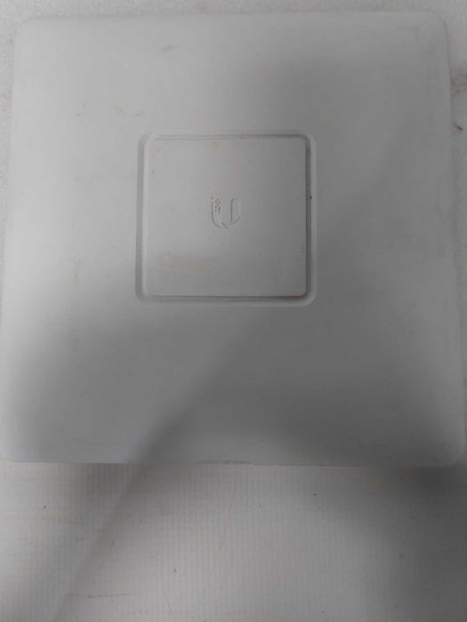 Ubiquiti UniFi AP (UAP-AC) Square Wireless Access Point Q