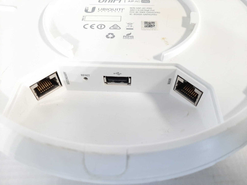 Unifi AP AC Pro Wireless access point UAP-AC-PRO $