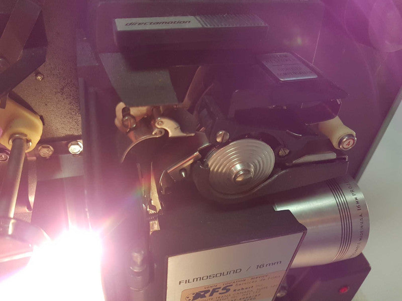 Vintage Bell & Howell 1592 Filmosound 16mm Movie Projector - READ #