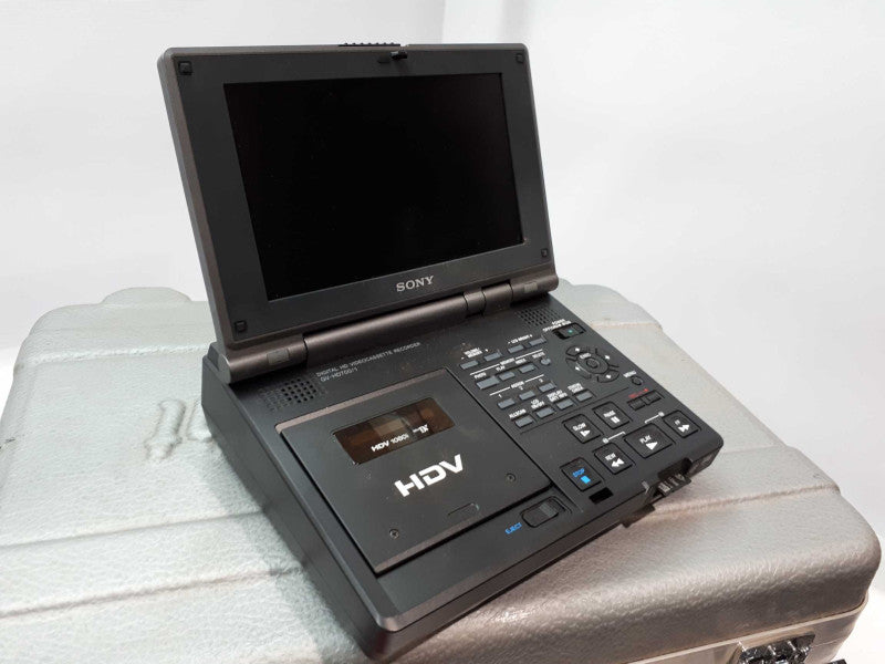 Sony GV-HD700 HDV 1080i Digital HD Video Cassette Recorder with case Q&