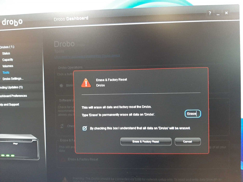 Drobo B800i 8-Bay iSCSI SAN Storage Enclosure, 16TB (4x 4TB HDDs) _