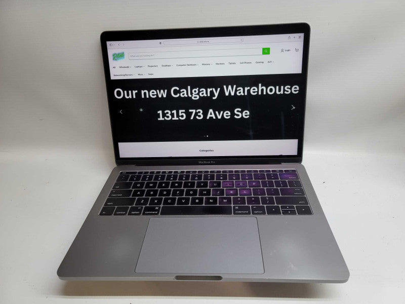 MacBook Pro 2016 13\\" i5-6360, 8GB DDR3, 250GB SSD **DISPLAY ISSUE