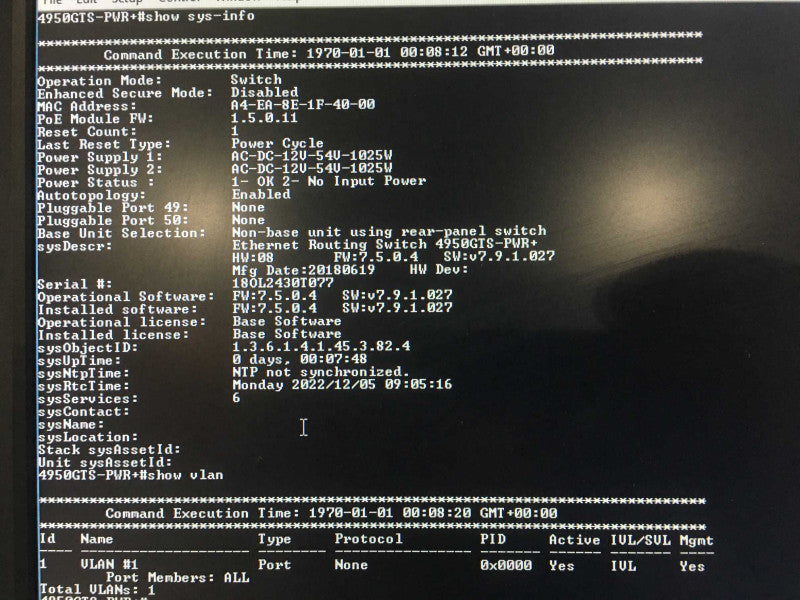 Extreme/Avaya 4950GTS-PWR+ 48 Port Managed Switch 4950GTS-PWR+ 2x PSU