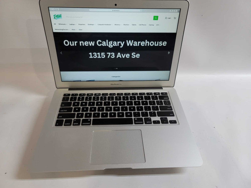 MacBook Air 2017 13\\" i5-5350U, 8GB DDR3, 120GB SSD Q