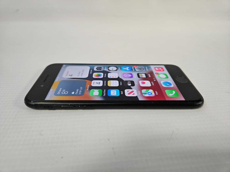 Apple iPhone 7 32 GB - Black Carrier Locked *READ*