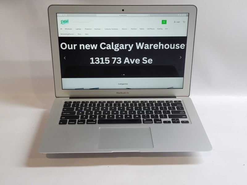 MacBook Air 2017 13\\" i5-5350U 8GB DDR3, 121GB SSD Q