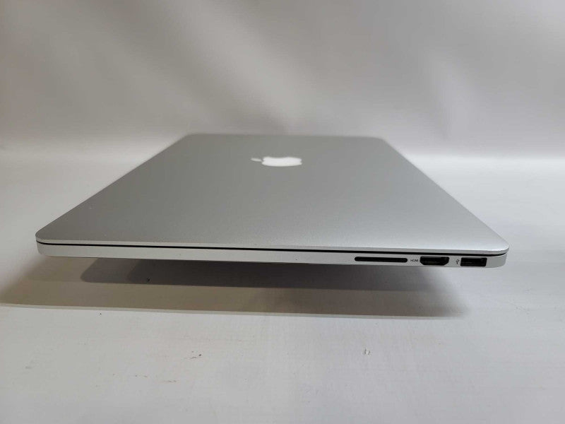 MacBook Pro 2015 15\\" i7-4770HQ 16GB RAM 250GB SSD