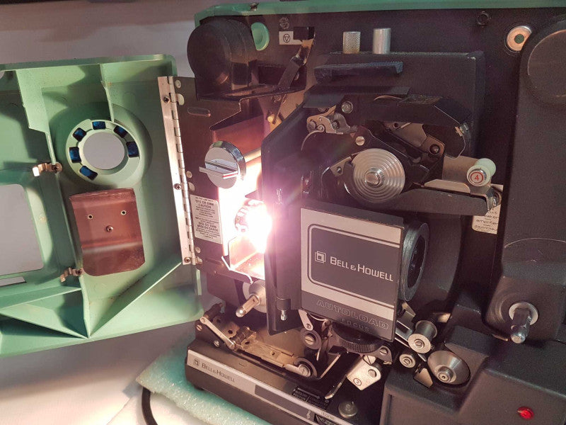 Vintage Bell & Howell 1592 Filmosound 16mm Movie Projector - READ #