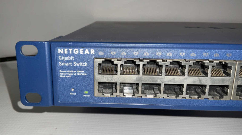 Netgear GS748T v3 48 Port Gigabit network Switch  -