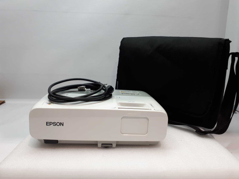 Epson PowerLite 84 H294A Portable Multimedia LCD Projector with carry case !