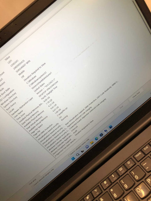 Lenovo ThinkPad E15 Intel i5-10210U @ 1.60GHz / 8GB Ram / 256GB M.2