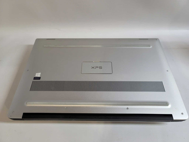 Dell XPS 9570 15\\" I7-8750H 16GB DDR4 1TB NVMe