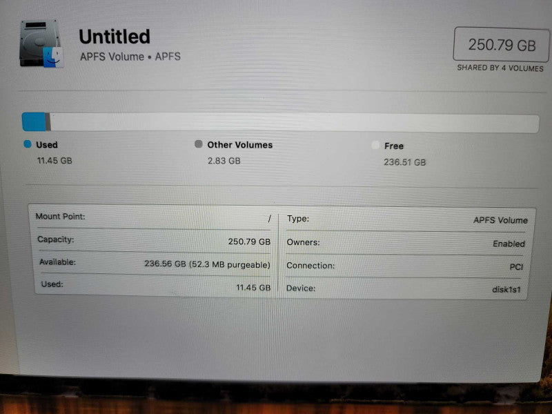 MacBook Pro 2015 15\\" i7-4980HQ 16GB DDR3 250GB SSD