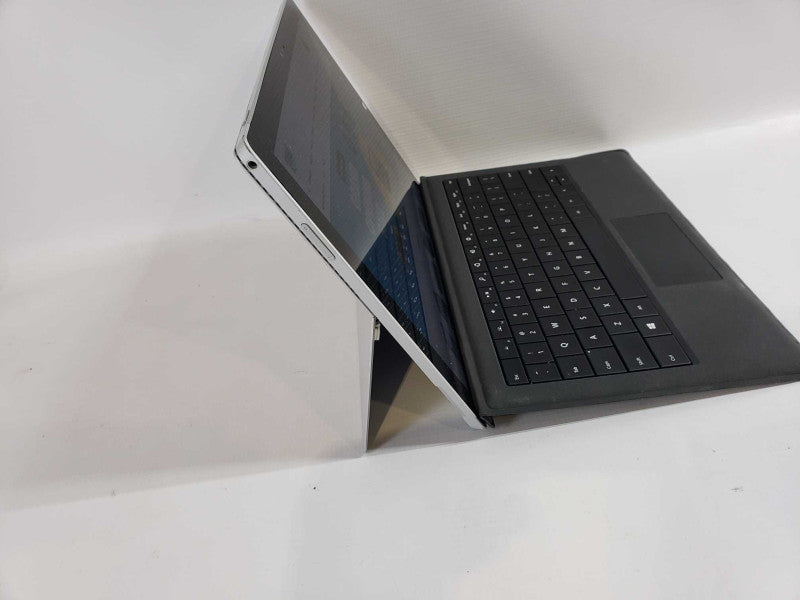 Microsoft Surface Pro 3 intel i5-4300U 1.90GHz / 8GB Ram / 256GB M.2