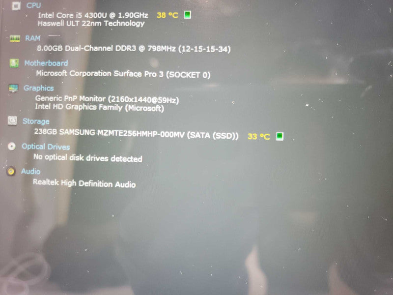 Microsoft Surface Pro 3 intel i5-4300U 1.90GHz / 8GB Ram / 256GB M.2