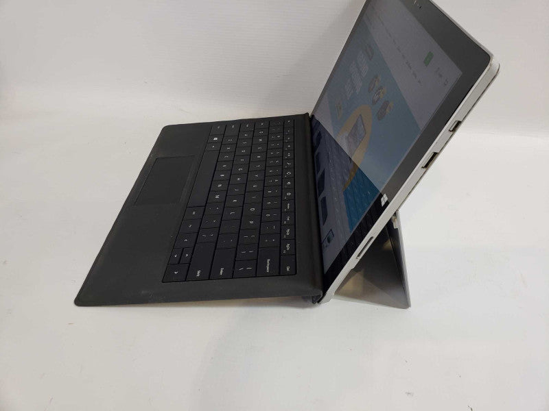 Microsoft Surface Pro 3 intel i5-4300U 1.90GHz / 8GB Ram / 256GB M.2