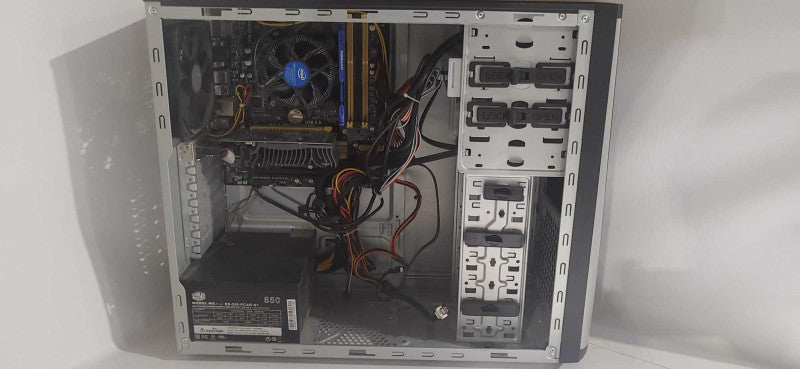 Custom PC i7-4790 CPU 8GB DDR3 RAM EN210 GPU NO HDD Q@