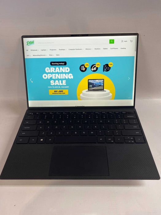 DELL XPS Laptop 13 9310  Intel i7-1185G7 @ 3GHz 32 GB RAM 512 GB NVME storage