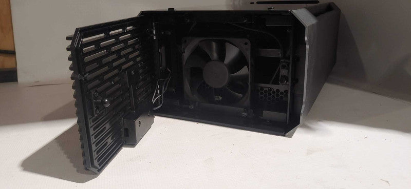 Phanteks Enthoo Evolv Shift PC Case READ DESCRIPTION @