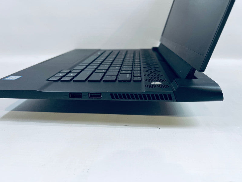 Alienware m15 R2 i7 9th gen READ