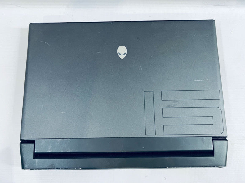 Alienware m15 R2 i7 9th gen READ