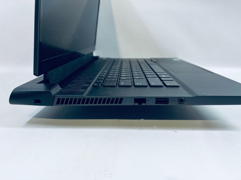 Alienware m15 R2 i7 9th gen READ