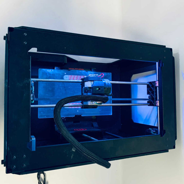 MakerBot Replicator 2 Desktop 3D Printer w/ Power adapter =