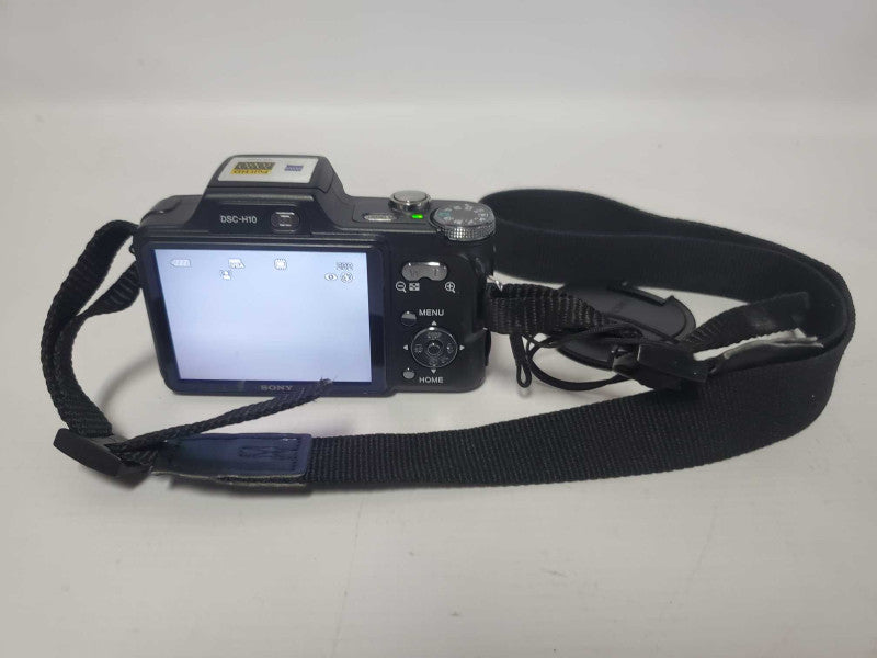 Sony CyberShot c 8.1MP Digital Camera (READ) |