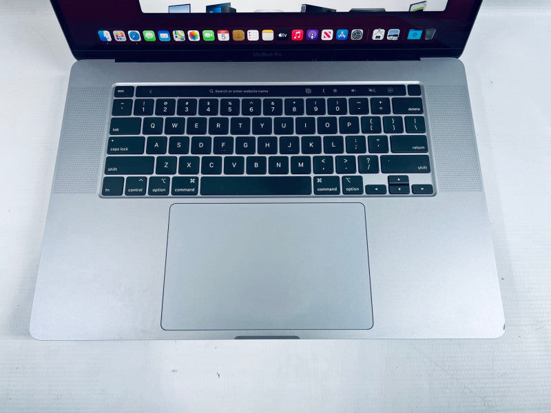 Macbook Pro 16-inch 2019 Intel i7-9750H 16GB RAM 500GB Storage