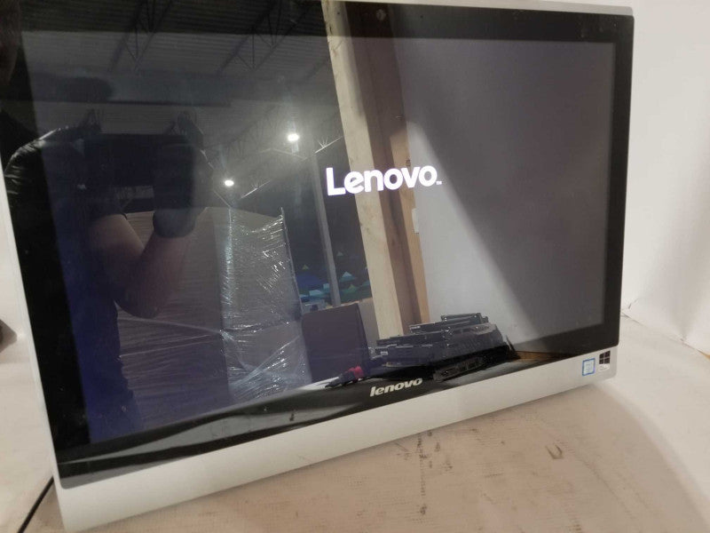 Lenovo S500z AIO Desktop - i5-6200U, 4GB RAM Q