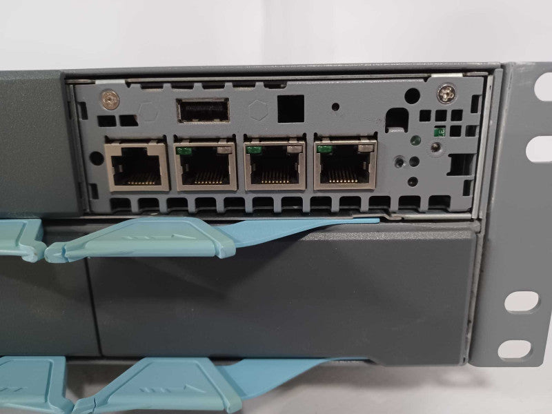 JUNIPER mag6611 Chassis with 2x Power Supply, SAS2008-IR, No HDD/OS, Read _