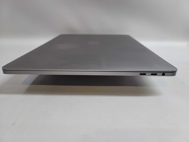 MacBook Pro 2019 15\\" i7-9750, 16GB DDR4, 250GB SSD