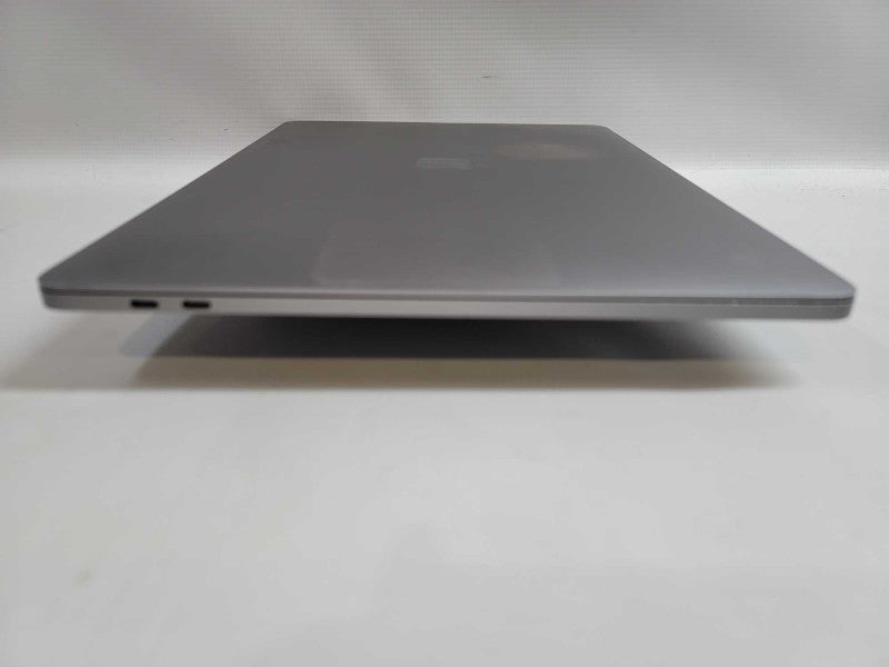 MacBook Pro 2019 15\\" i7-9750, 16GB DDR4, 250GB SSD