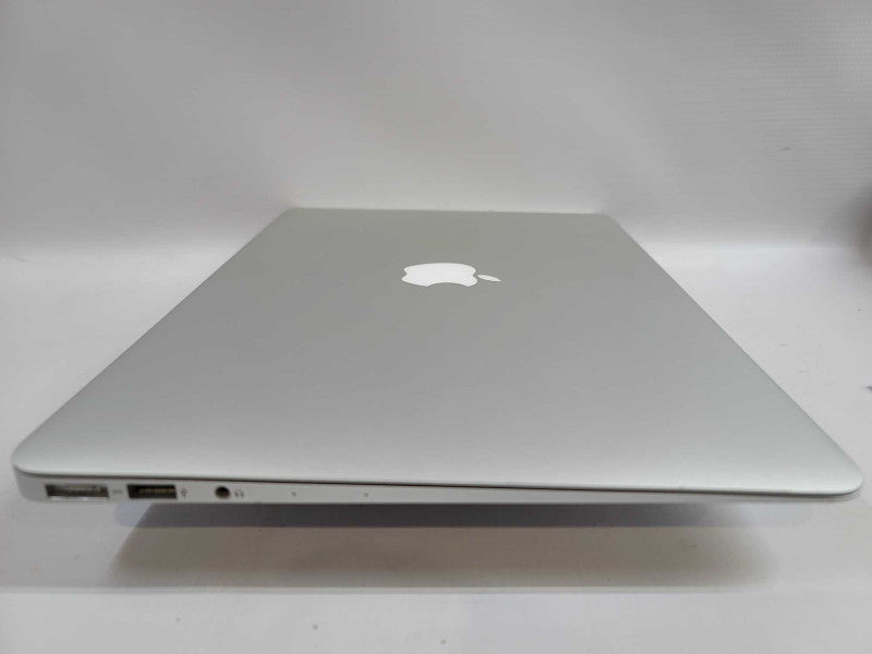 MacBook Air 2017 13\\" i5-5350U, 8GB DDR3, 250GB SSD Q