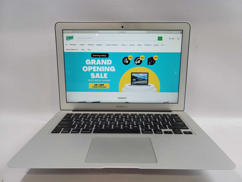 MacBook 2015 13\\" i5-5250U, 8GB DDR3, 128GB SSD  Q