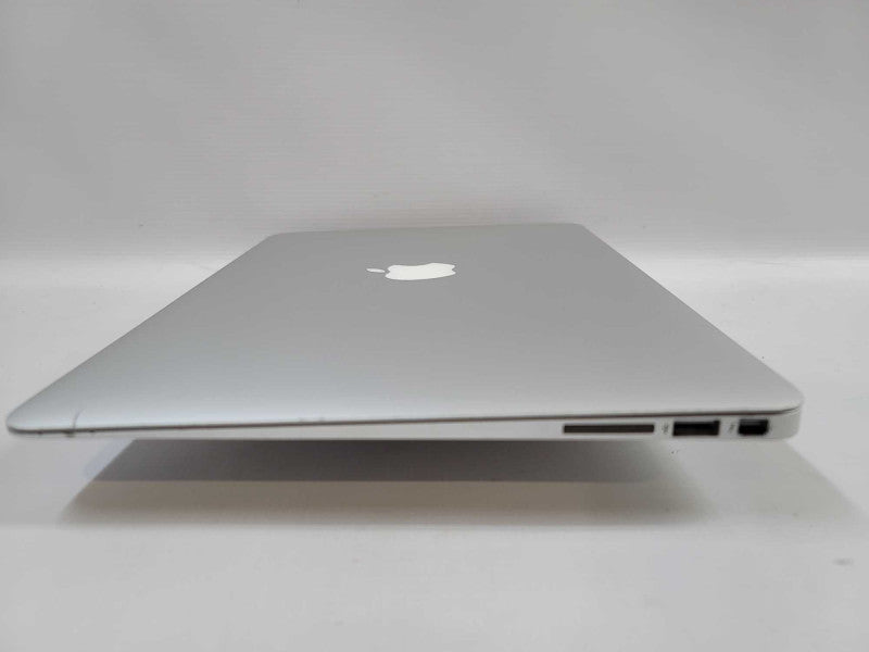 MacBook Air 2015 13\\" i5-5250U 8GB DDR3, 250GB SSD