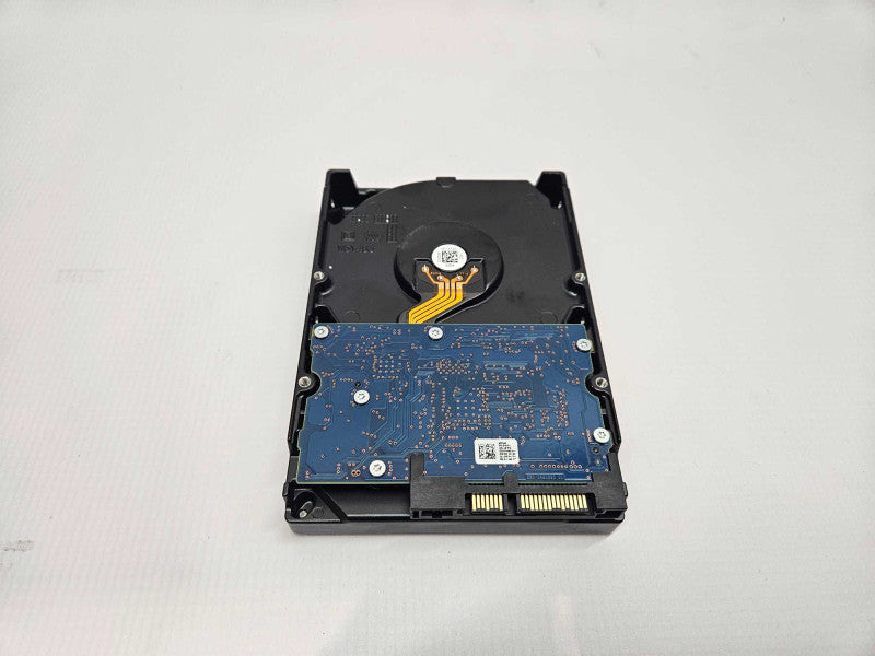 2TB Toshiba P300 High Performance 7200RPM 64MB HDWD120 3.5\\" SATA Q