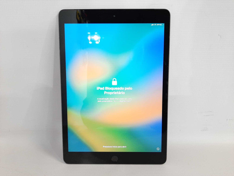 Apple iPad 7th GEN(A2200). Wi-Fi + Cellular - Grey READ $