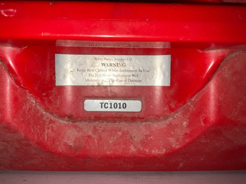 Leica WILD TC1010 with case  -
