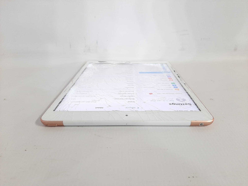 Apple iPad 8th GEN(A2428). 32GB Wi-Fi + Cellular Unlocked - Rose gold READ $